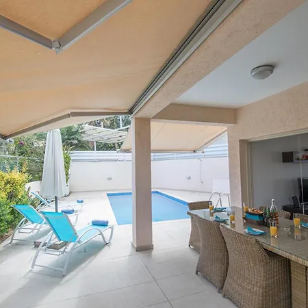 Villa You Will Love This Luxury 3 Bedroom Holiday In With Private Pool, 1228 *