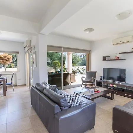 You Will Love This Luxury 3 Bedroom Holiday In With Private Pool, 1228